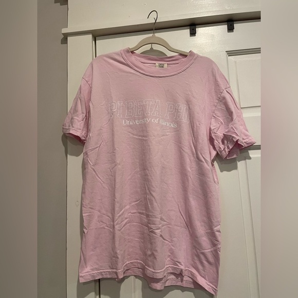 Comfort Colors Tops - Pink Pi Beta Phi University of Illinois Comfort Colors Shirt